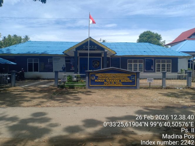 
					Panen Sawit Mertua, Seorang Warga Jorong Rukun Jaya Desa Baru Kecamatan Ranah Batahan di Tangkap oleh PTPN IV Kebun Timur.