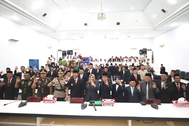 
					Tanggapi Isu Mundurnya 6 Kepala OPD, Bupati Madina : Itu Hak Mereka Jika Tak Sanggup