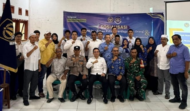 
					Cegah Perdagangan Orang, Imigrasi Madina Sosialisasi TPPO dan TPPM di Panyabungan Selatan
