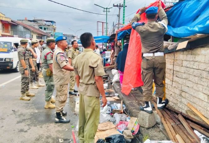 
					Pro-Kontra Penertiban PKL di Madina: Antara Estetika Kota dan Isi Perut Pedagang
