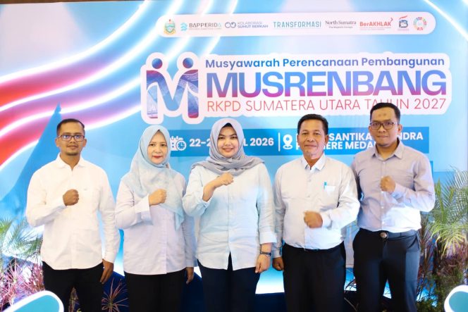 
					Kawal Pembangunan Madina, Sejumlah Kepala Dinas Dampingi Wabup Atika di Musrenbang Sumut 2027