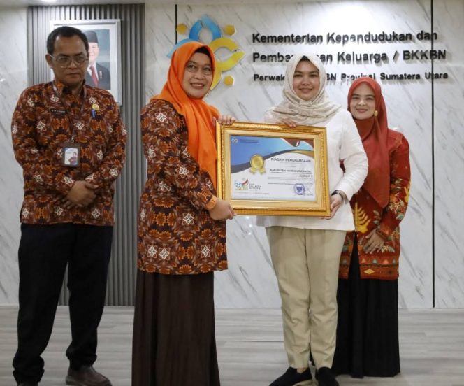 
					Pemkab Madina Raih Peringkat Pertama Realisasi Anggaran KB BKKBN