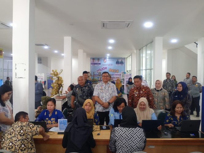 
					Bupati dan Wakil Bupati Deli Serdang Tinjau Mall Pelayanan Publik, Pemkab Rencanakan Gelar Jobfair 2026