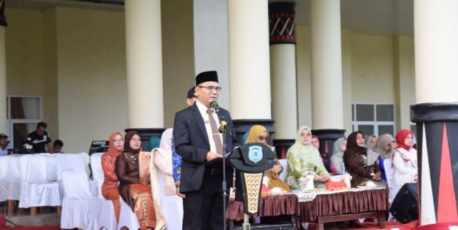 
					Pemkab Padang Lawas Gelar Upacara Hardiknas 2026, Pj Sekda Bacakan Amanat Mendikdasmen