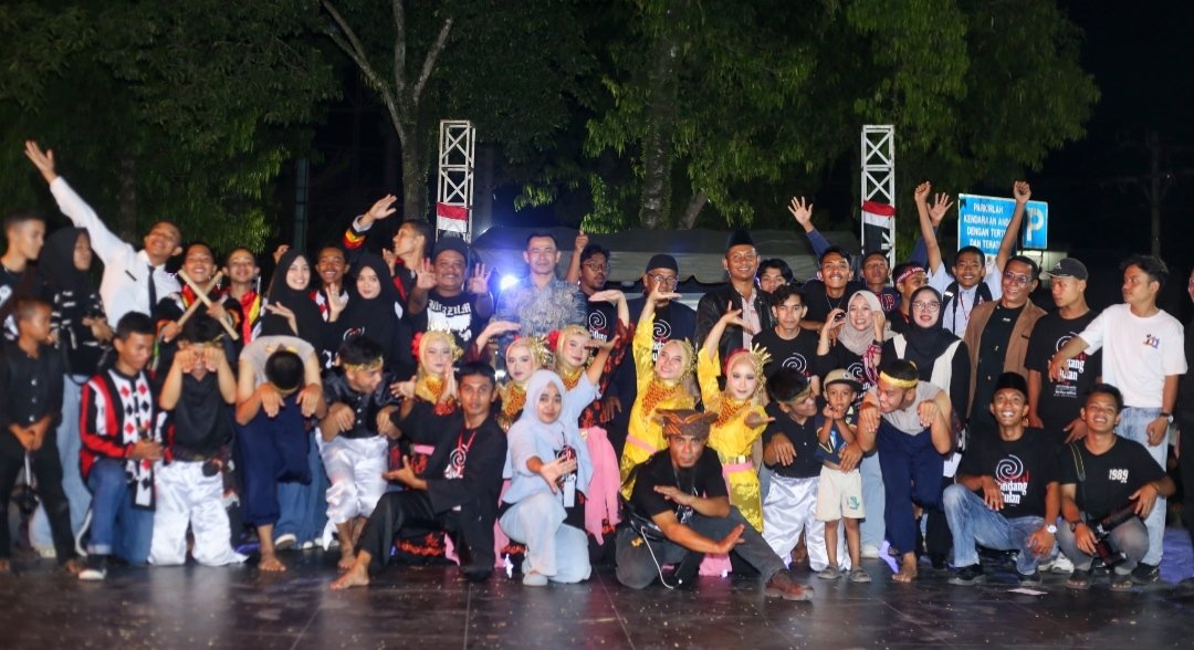 Festival “Rondang Bulan” di Taman Kota Panyabungan Sukses Digelar, Dorong Pelestarian Budaya dan Geliat UMKM