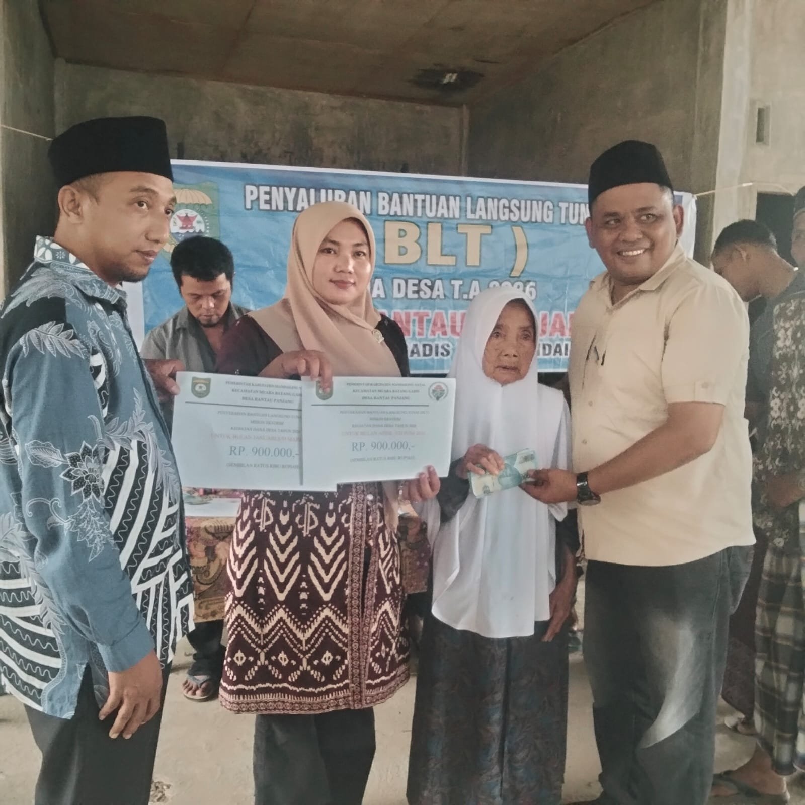 Pemdes Ranto Panjang Salurkan BLT DD Tahap l T.A.2026